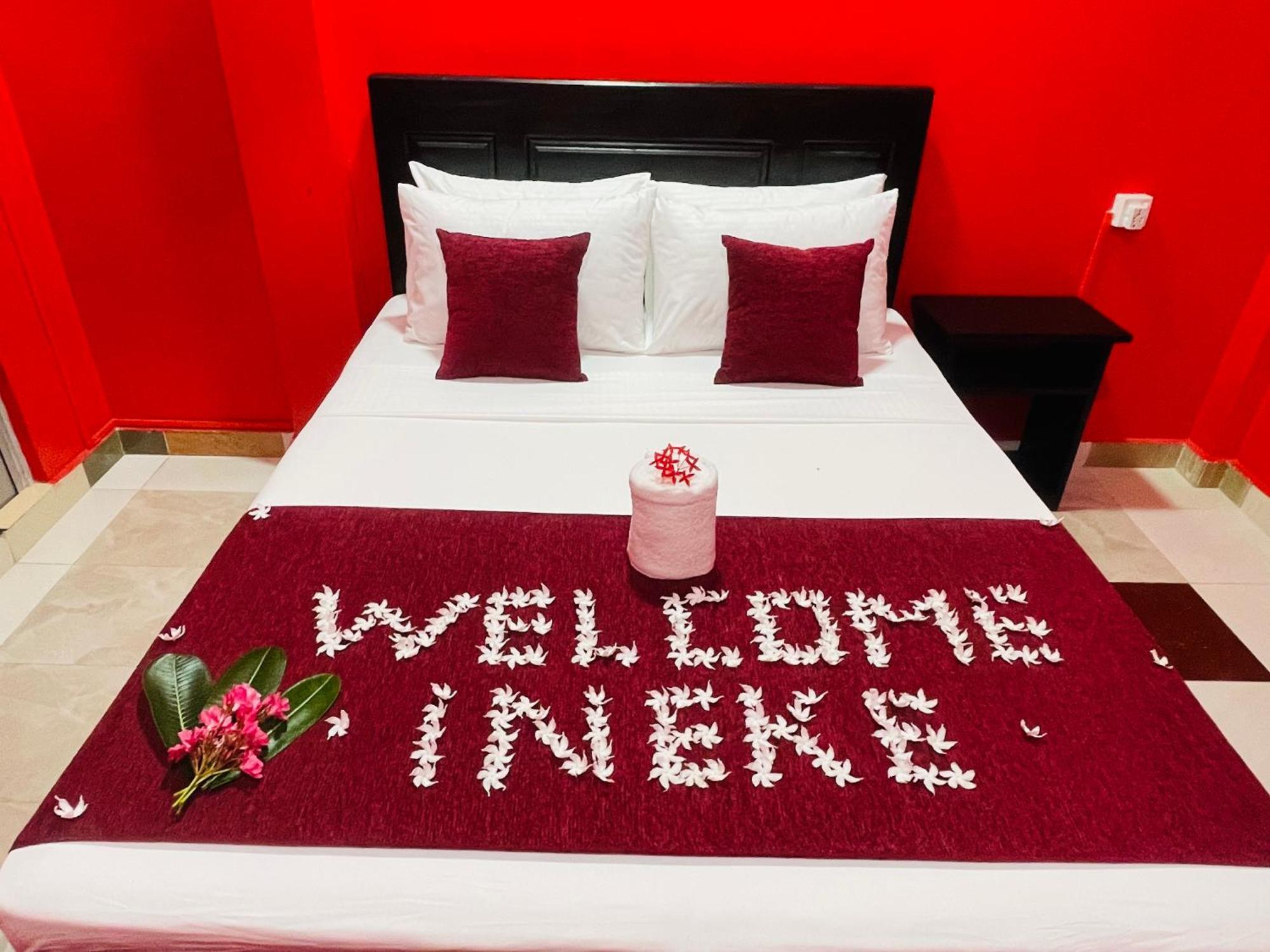 Hema Holiday Villa Тринкомале Екстериор снимка