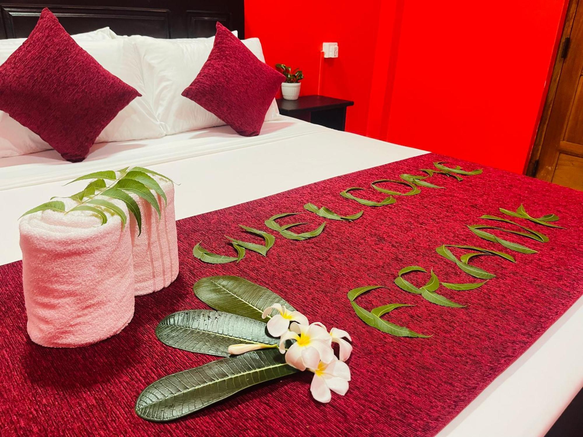 Hema Holiday Villa Тринкомале Екстериор снимка