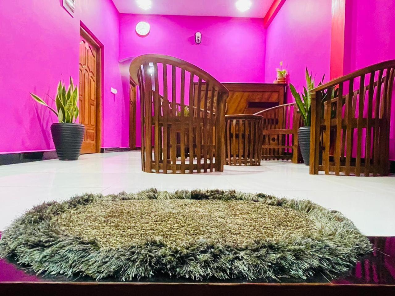 Hema Holiday Villa Тринкомале Екстериор снимка