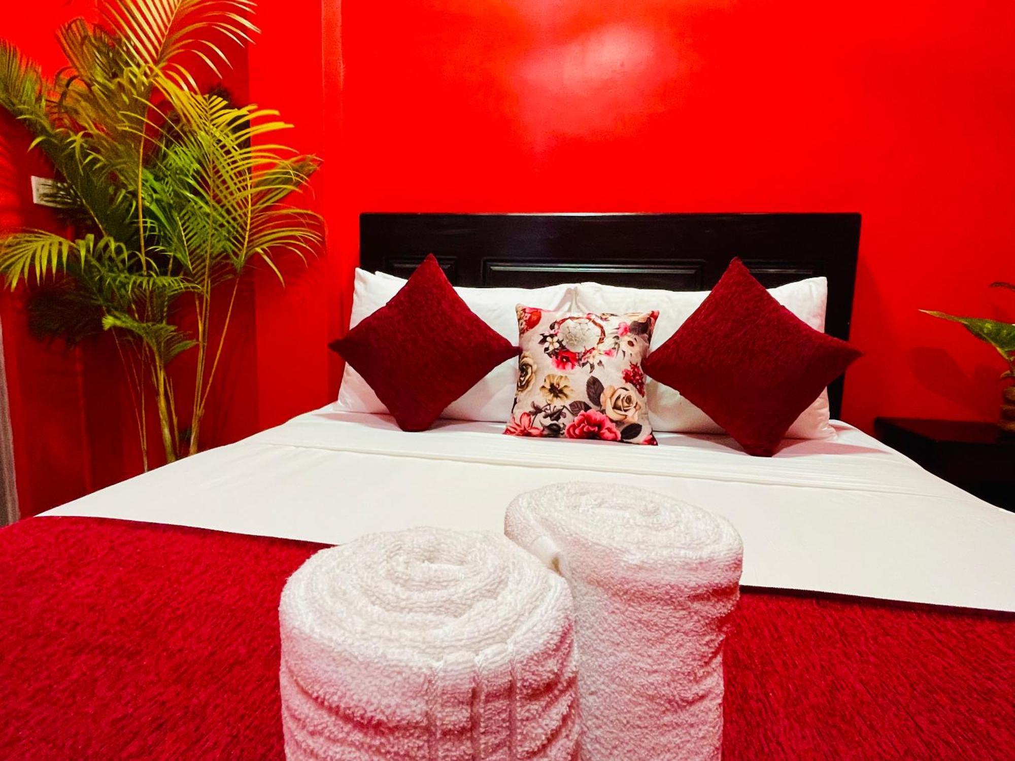 Hema Holiday Villa Тринкомале Екстериор снимка